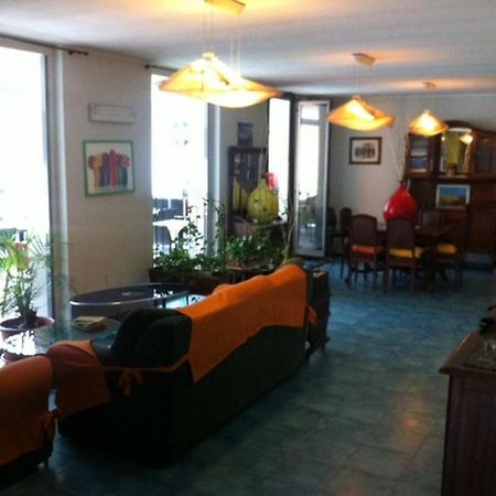 Albergo Ristorante Pomodoro Omegna Exterior foto