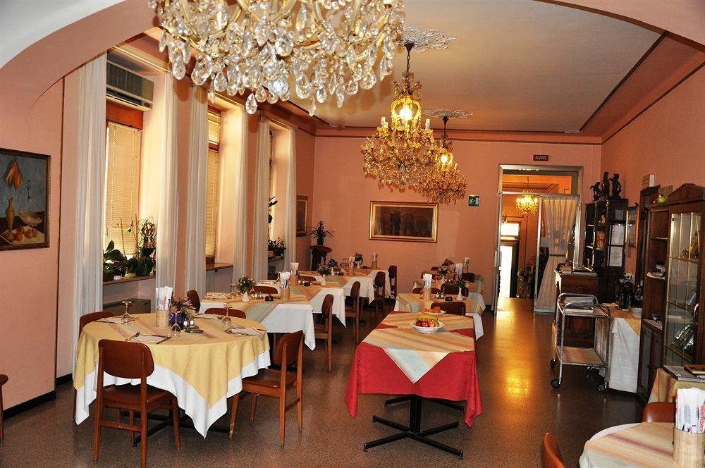 Albergo Ristorante Pomodoro Omegna Exterior foto